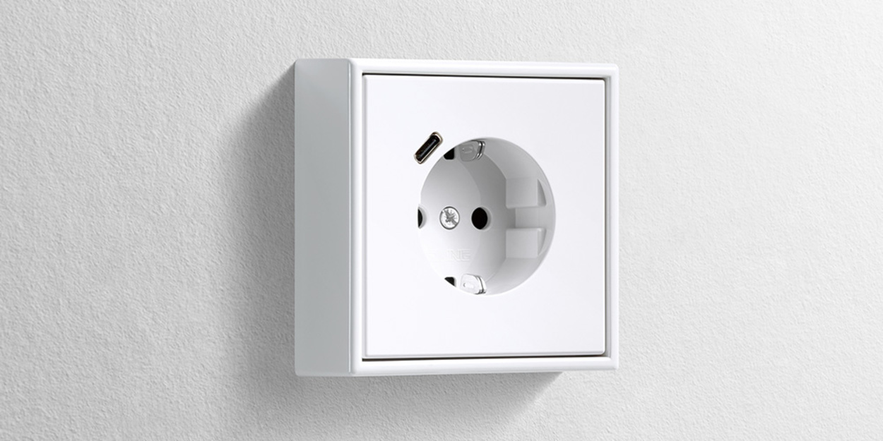Erweiterter Anschlussraum für die Nachrüstung bei Elektro-Achtmann in Arnstein